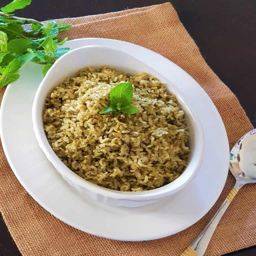 pudina/ mint rice served in a bowl